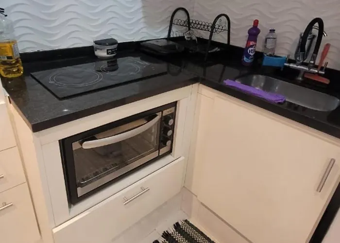 Quarto E Sala Silencioso Em Copacabana Rio de Janeiro